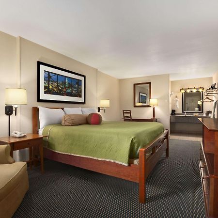 Travelodge By Wyndham New Orleans Harvey Hotel Kültér fotó